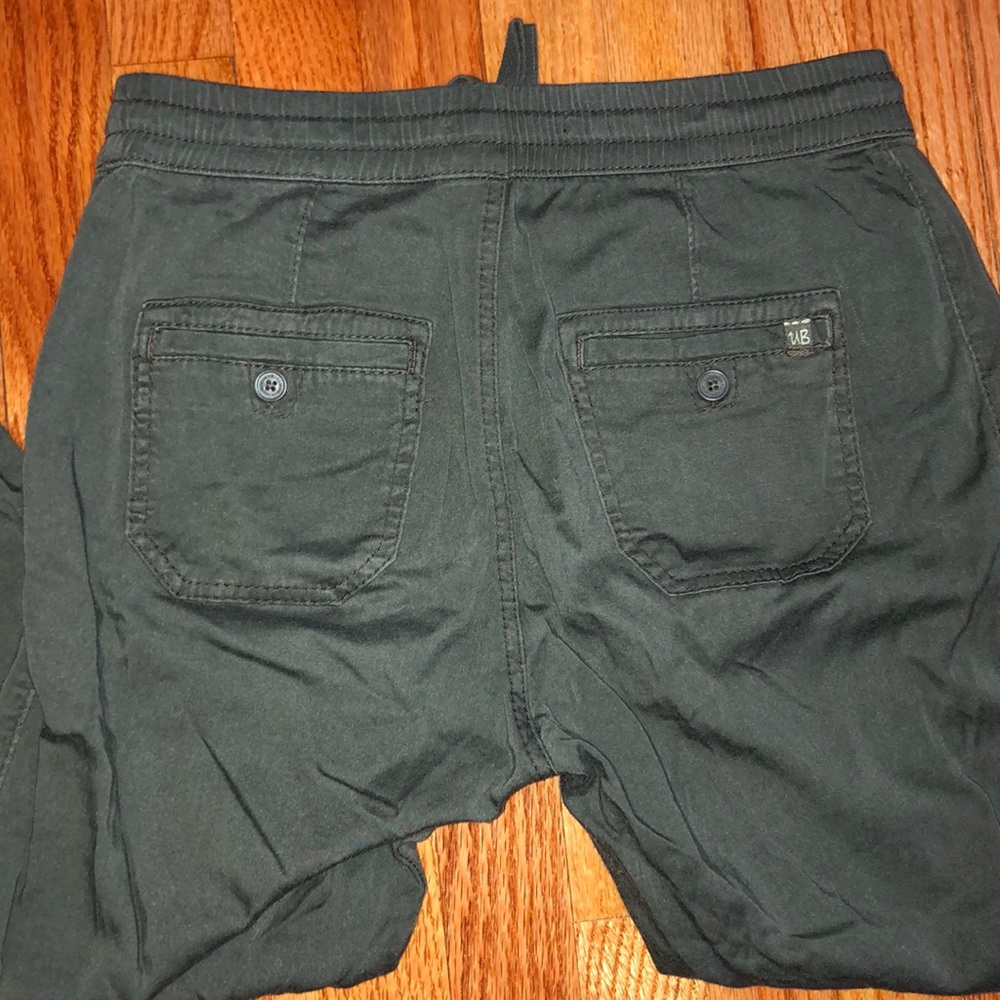 Joggers - Picture 2 of 3